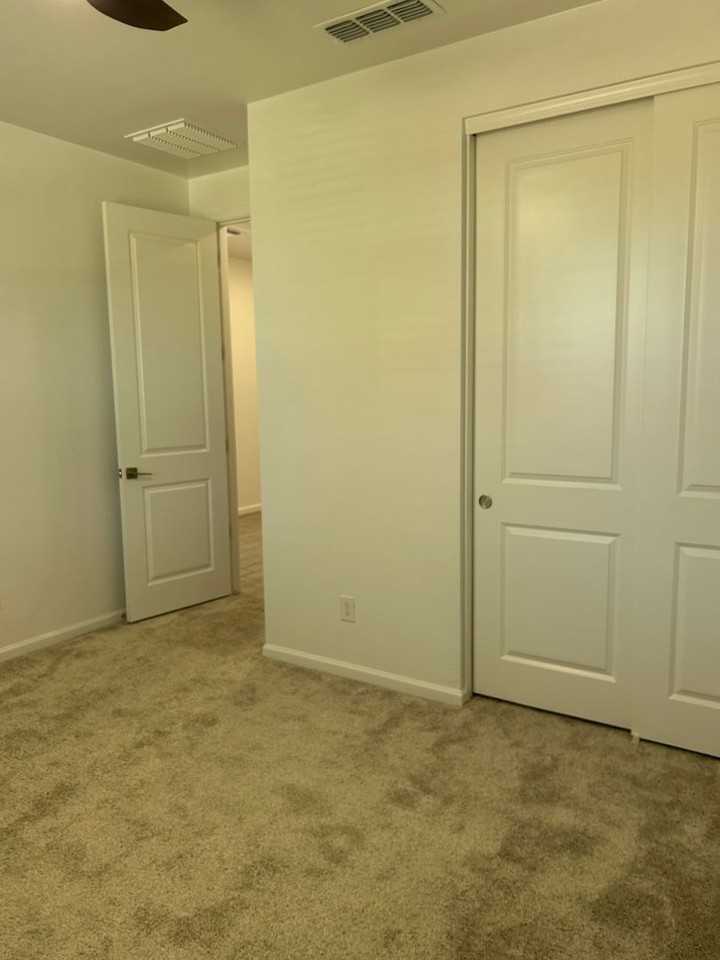 18021 W Avenida Del Sol - Photo 5 of 23