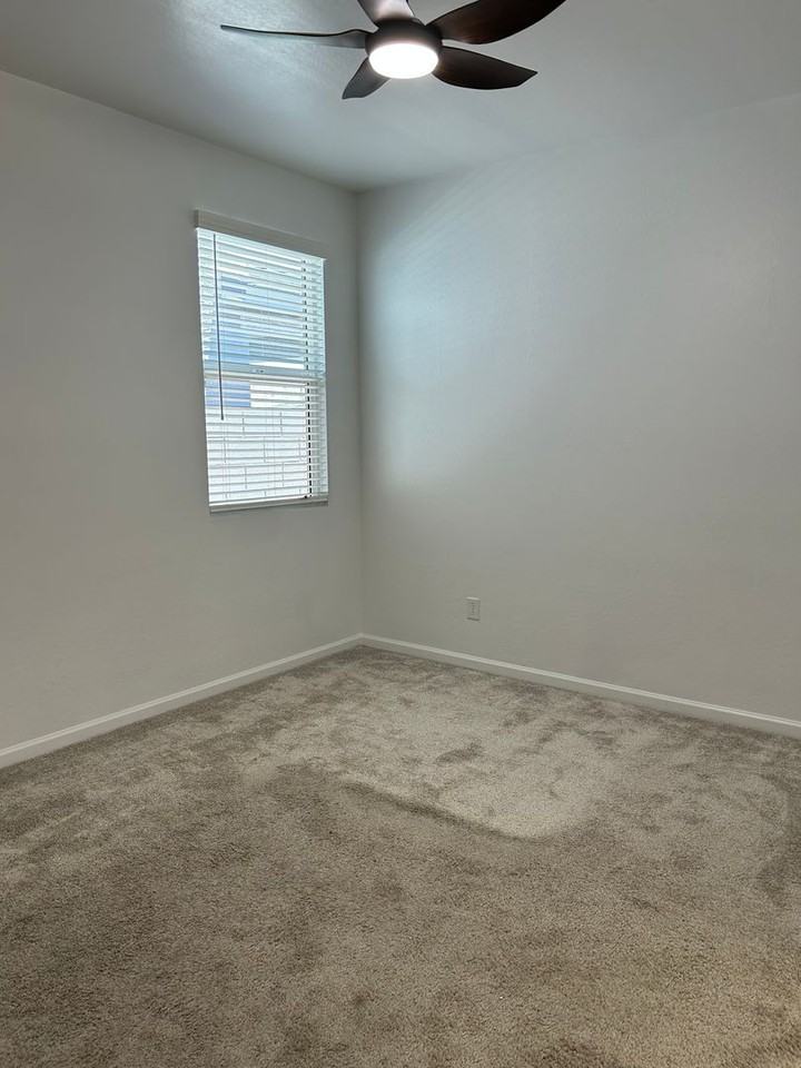 18021 W Avenida Del Sol - Photo 6 of 23