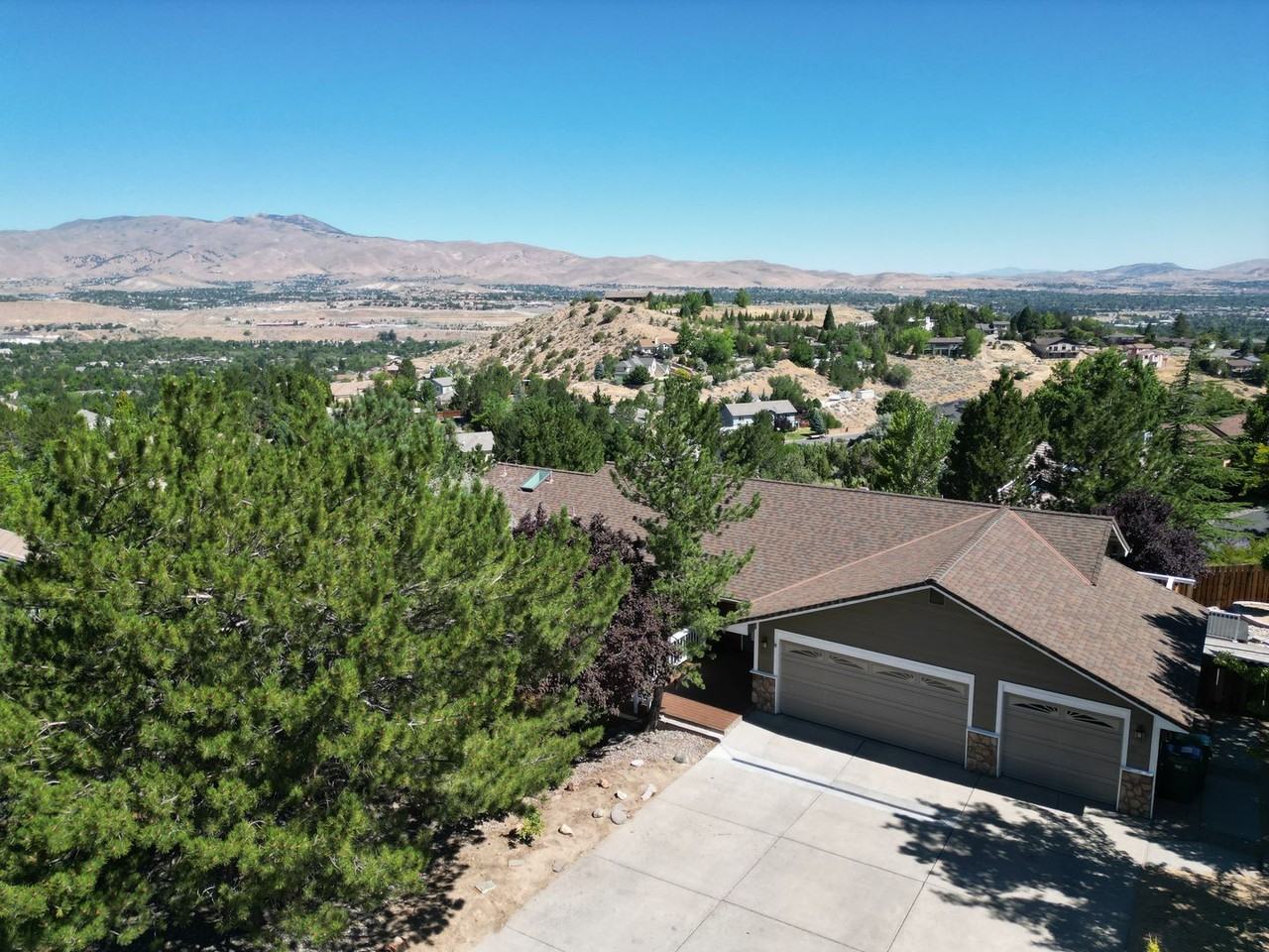 3525 Ashfork Dr - Photo 4 of 37