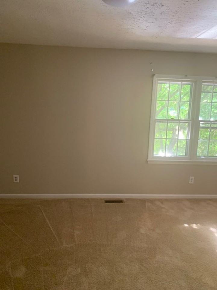 28 Summercreek Dr - Photo 6 of 13