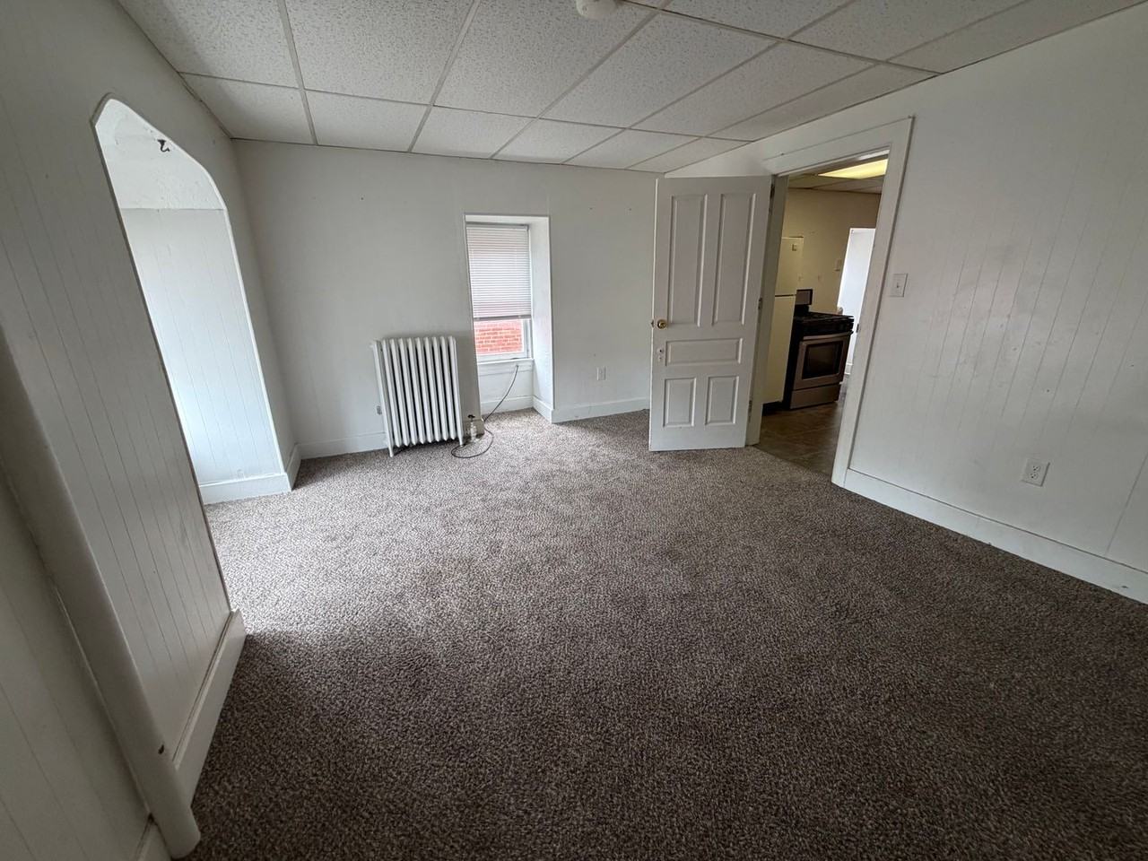827 E Prospect St - Photo 5 of 13