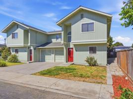 featured image of 498-B Beck St