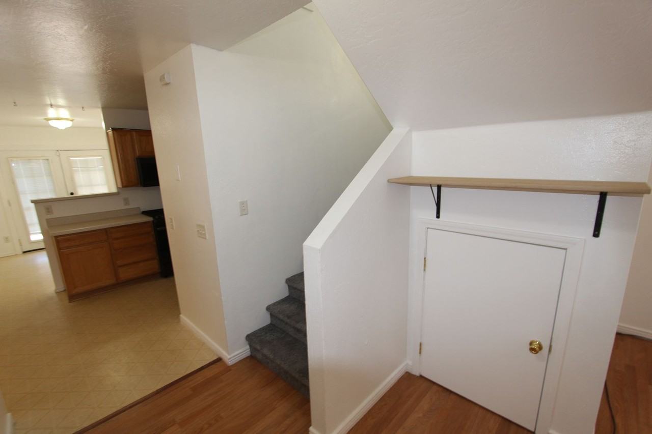 1909 E Maple Ave - Photo 6 of 25