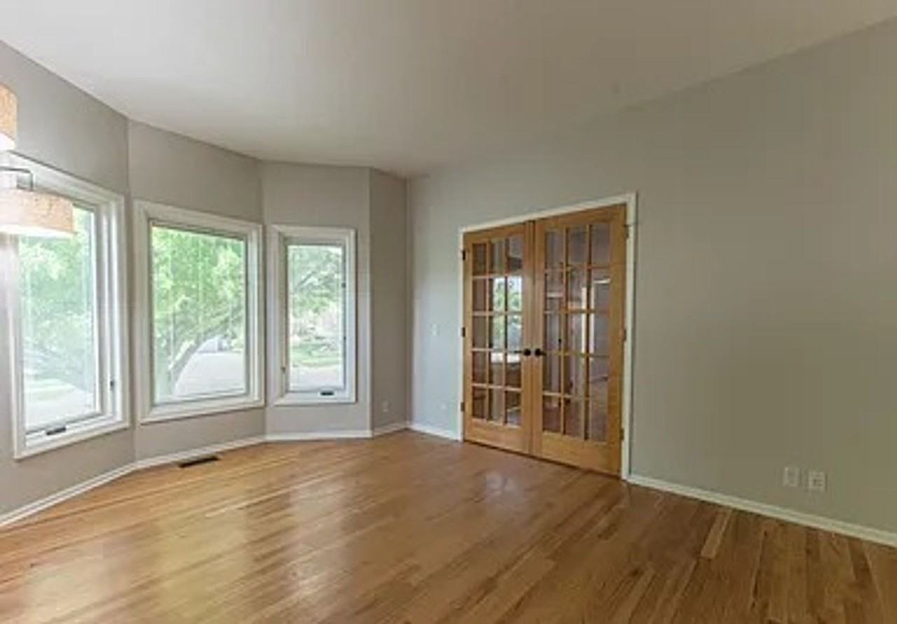1723 N 171st St - Photo 6 of 18