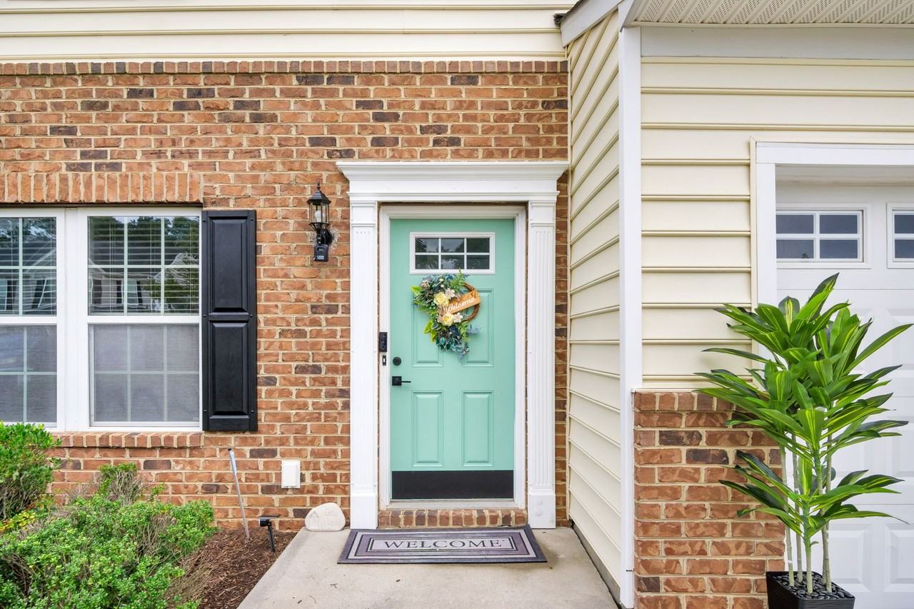 10868 White Dogwood Dr - Photo 6 of 38