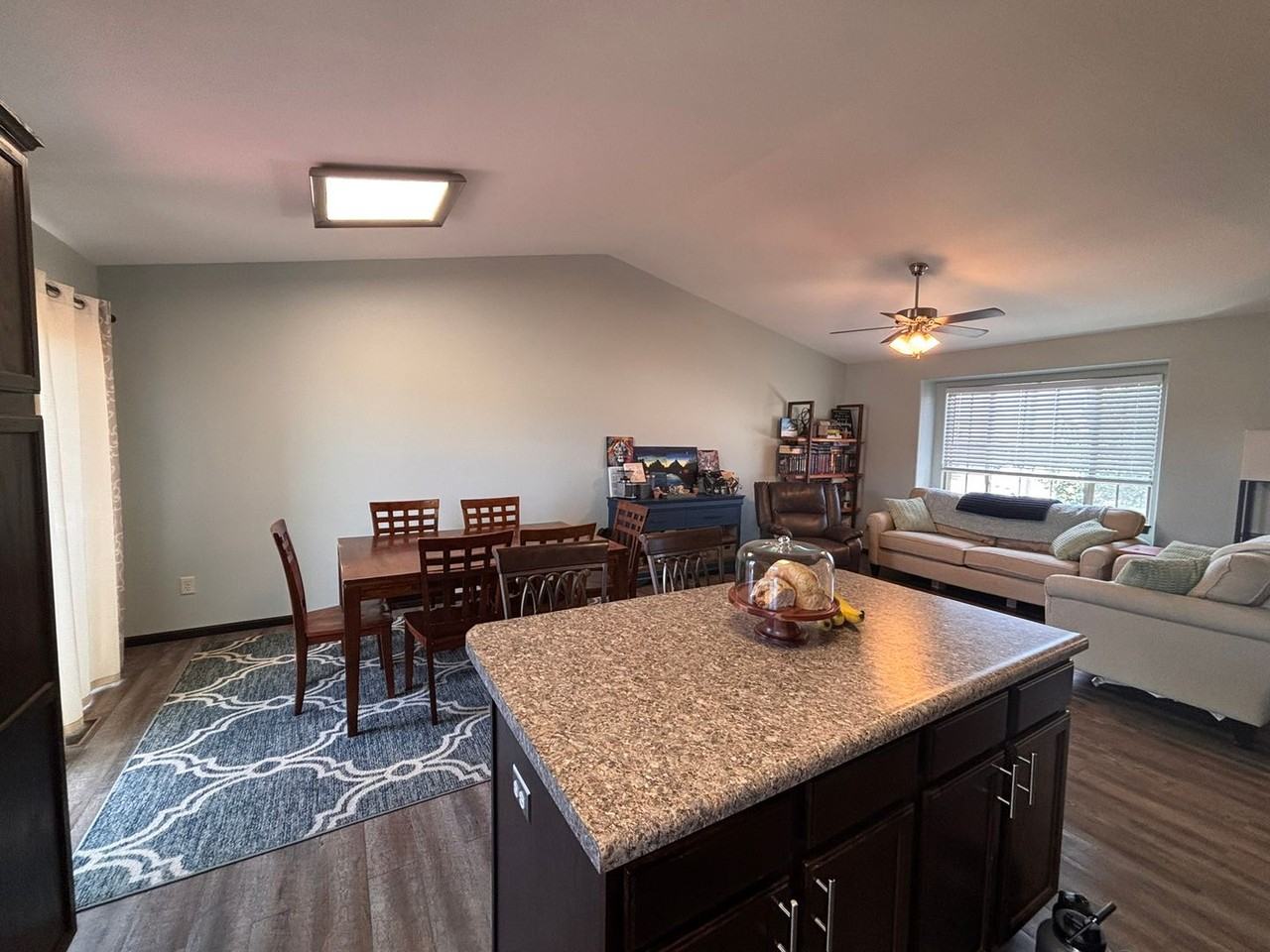 470 Sovereignty Ln - Photo 4 of 19