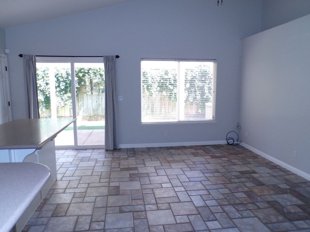 3101 La Costa Ln - Photo 4 of 20