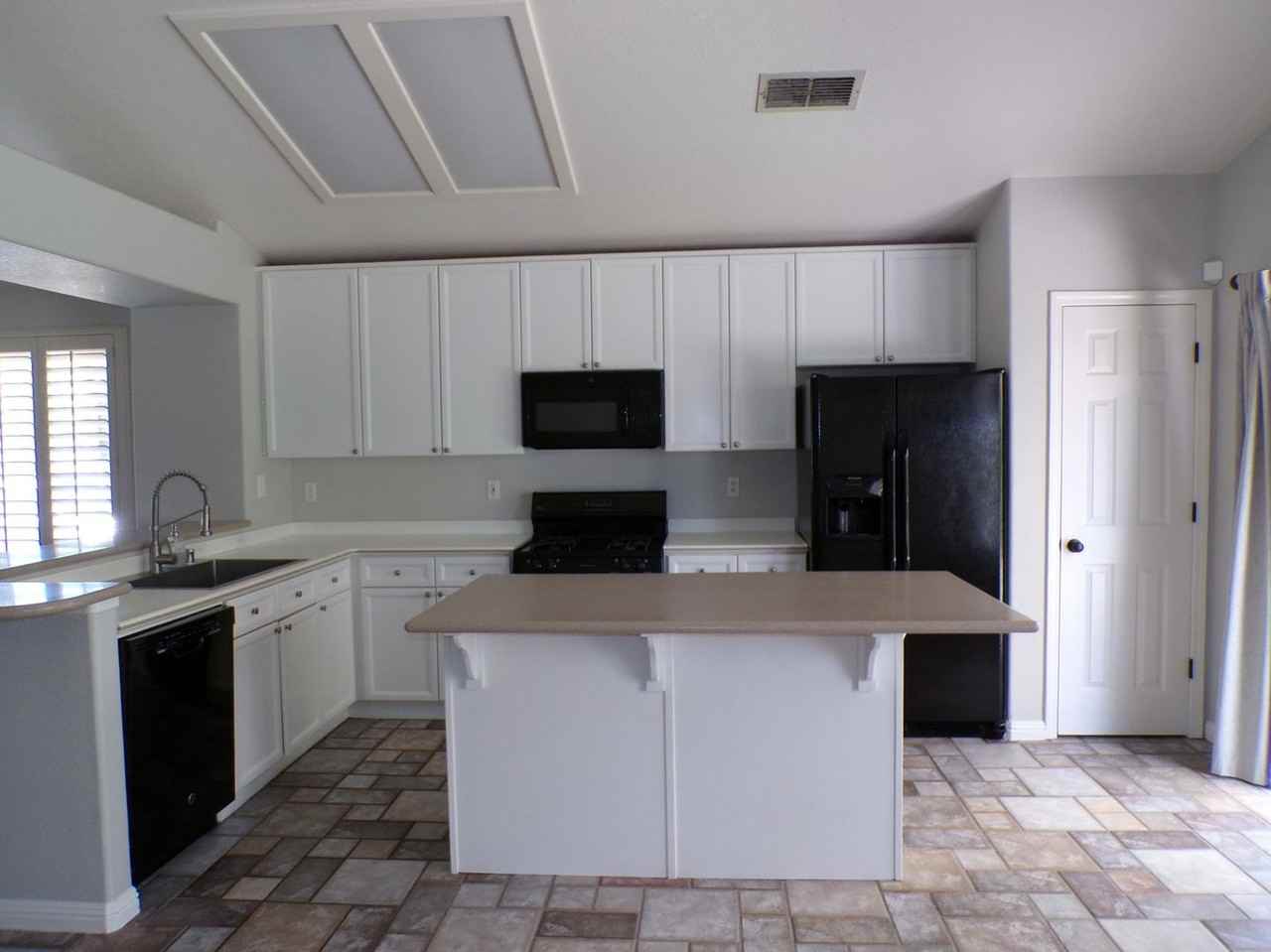 3101 La Costa Ln - Photo 6 of 20