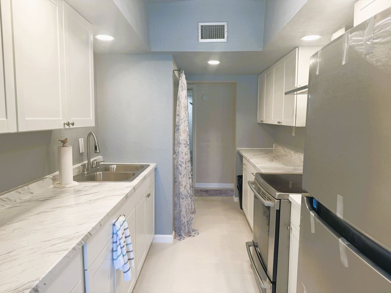 13880 Tamiami Trl - Photo 6 of 26