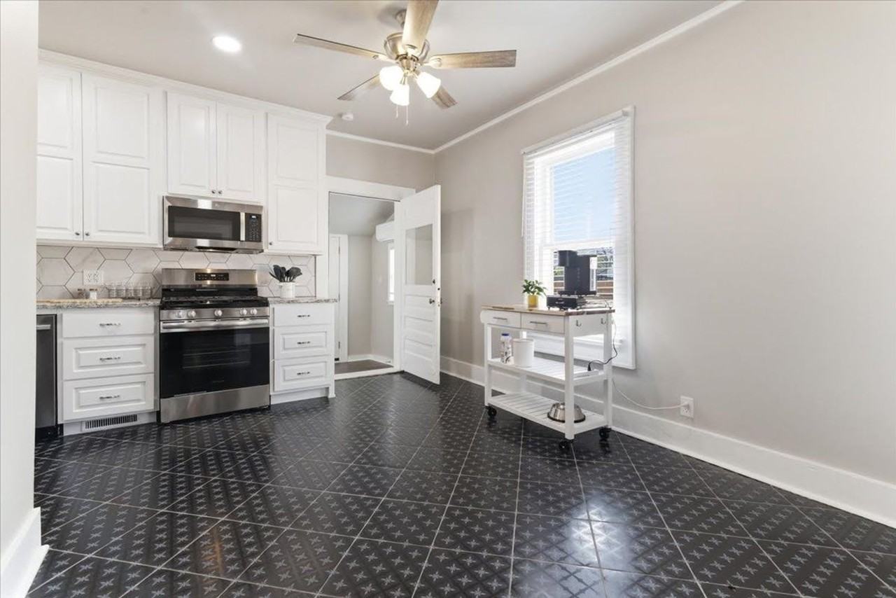 1005 N Mckinley Ave - Photo 2 of 3