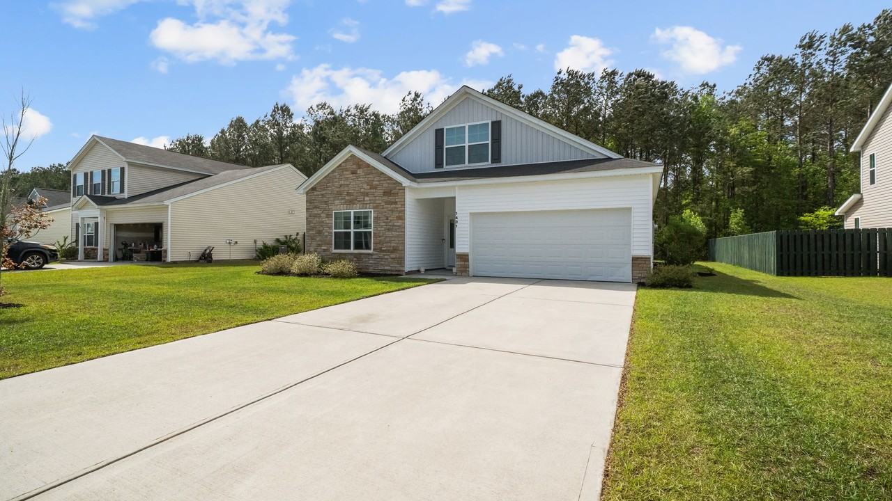 1431 Waybridge Way - Photo 3 of 50
