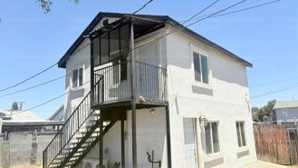 303 El Tejon Ave - Photo 1 of 1