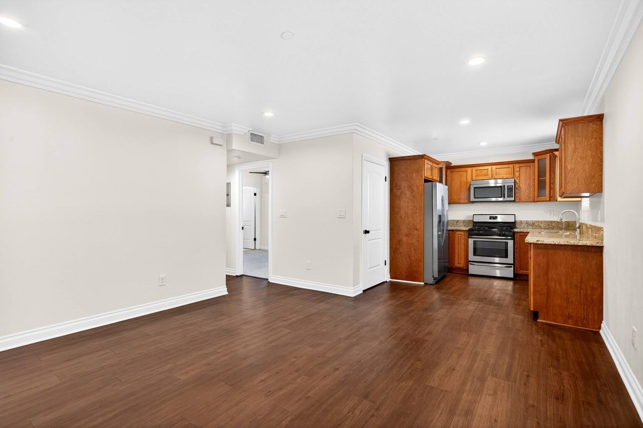 MSO Rental Homes - Photo 3 of 17