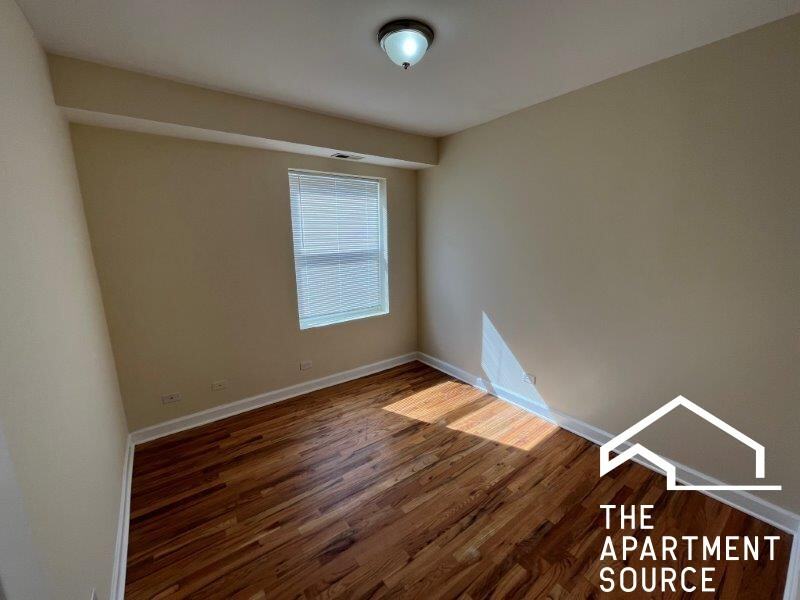 4606 N Monticello Ave #3N - Photo 5 of 8