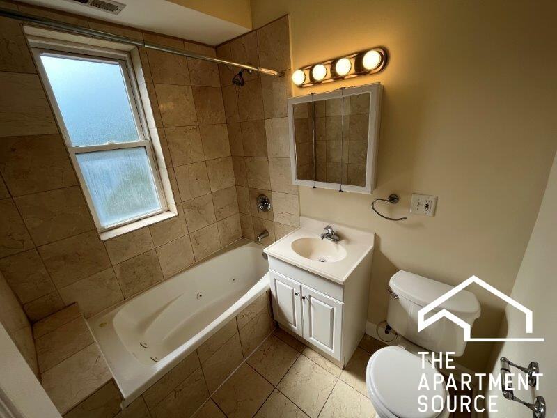4606 N Monticello Ave #3N - Photo 7 of 8