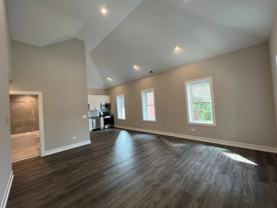 4927 N Claremont Ave #205 - Photo 1 of 1
