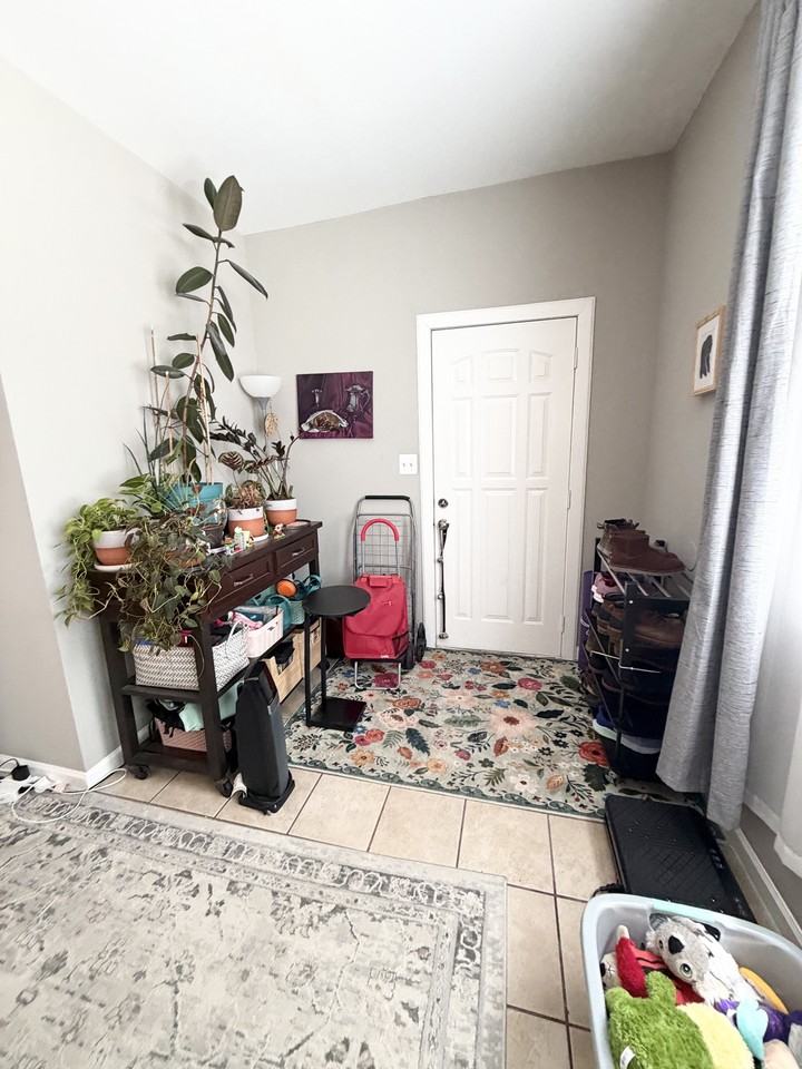 1336 W Cullerton St #1F - Photo 3 of 14