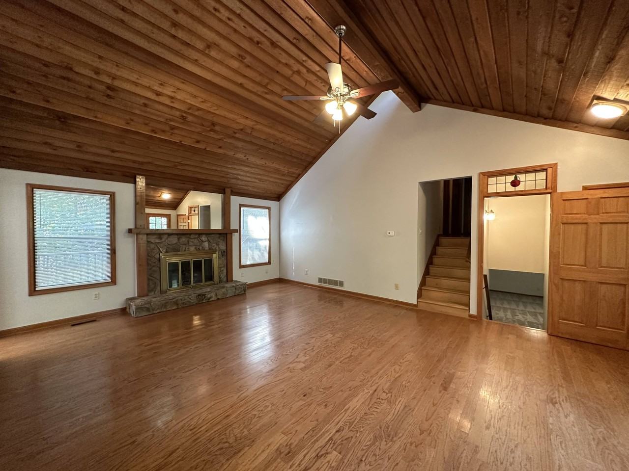 2175 Deep Woods Way - Photo 6 of 19