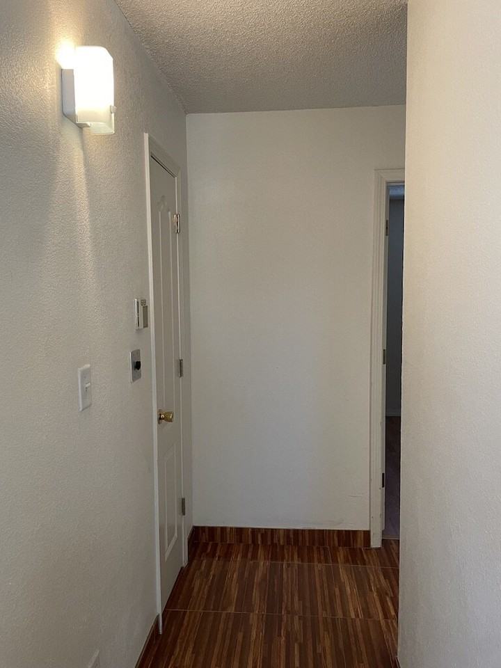 3057 Manny Aguilera Dr - Photo 7 of 32