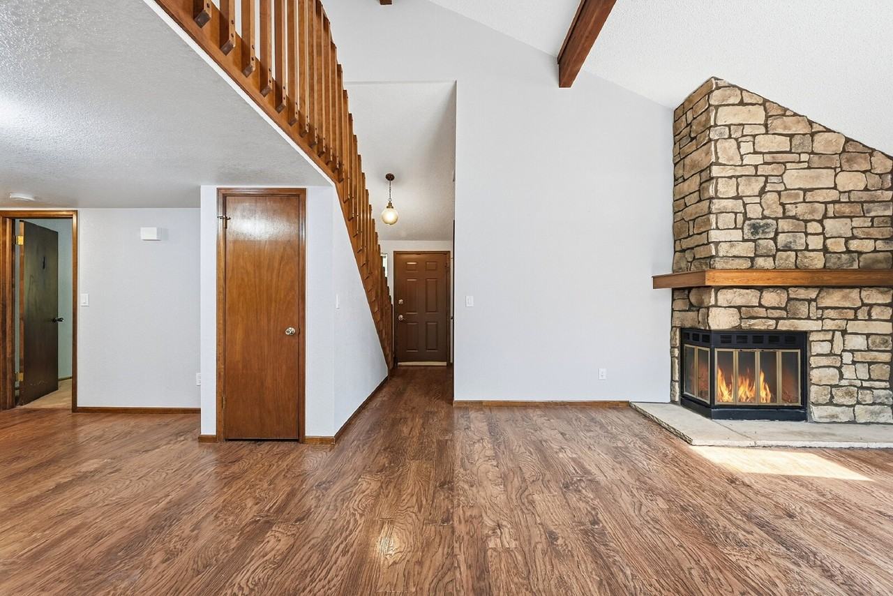 6170 Willow Ln - Photo 6 of 32