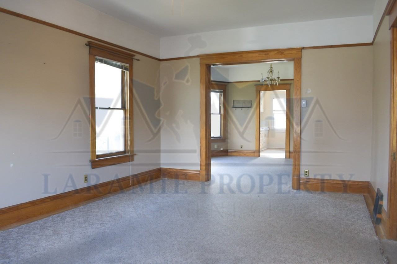 358 N 5th - A - Photo 4 of 17