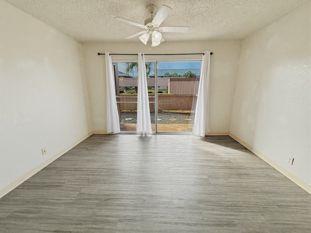 91-1050 Mikohu St - Photo 2 of 13