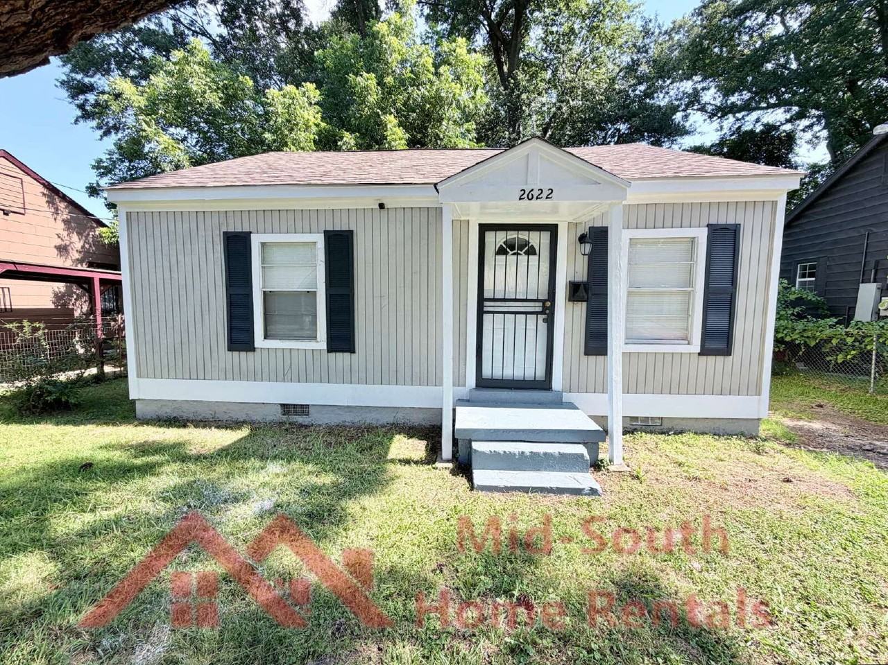 2622 Whitman Ave - Photo 2 of 16