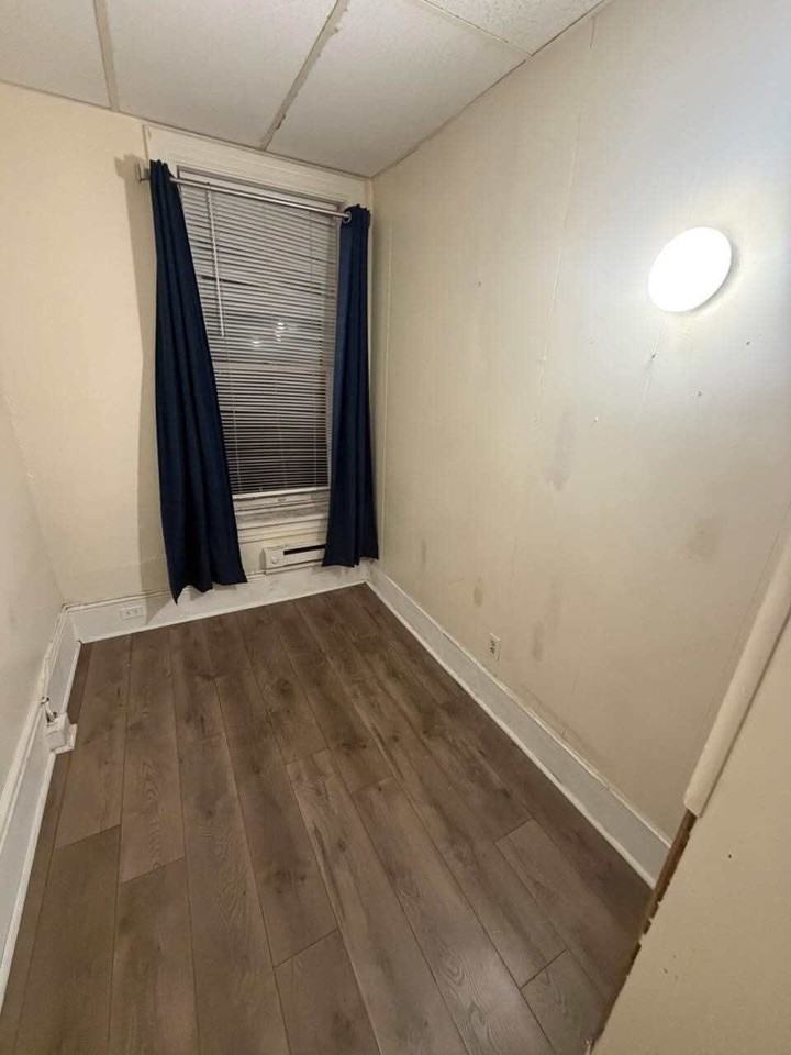 189 S Front St #3 - Photo 4 of 4
