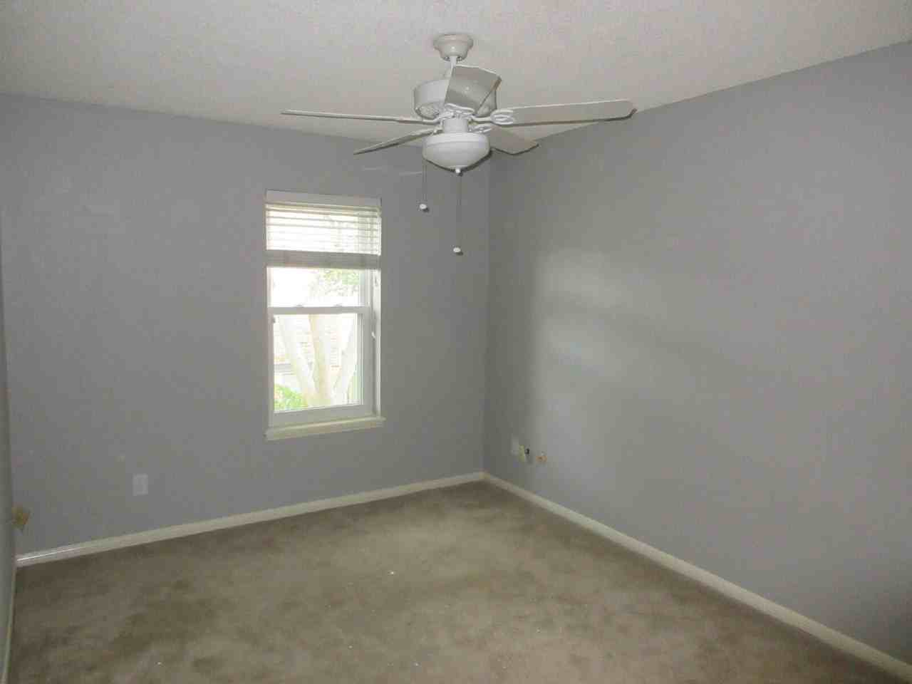 14551 Misty Meadow Ln - Photo 3 of 29