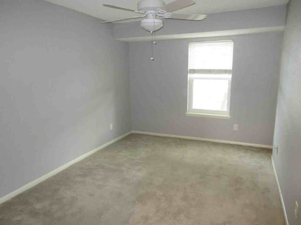 14551 Misty Meadow Ln - Photo 5 of 29