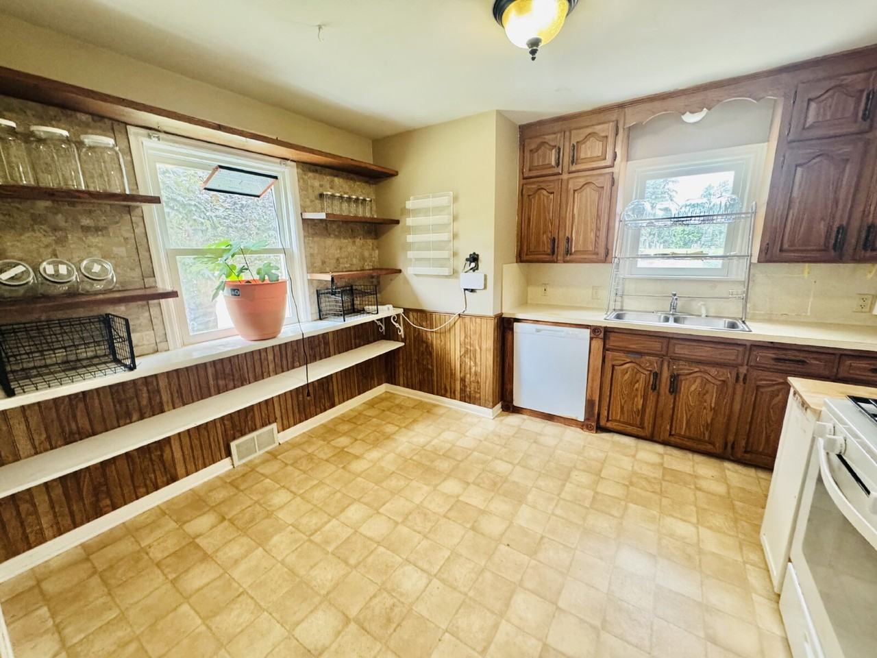 4601 13th Ave S - Photo 6 of 23