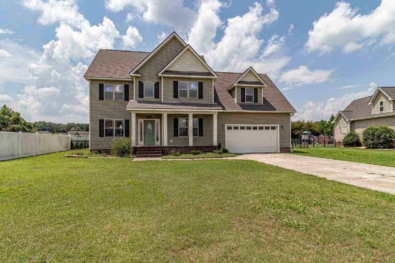 303 Glenn Laurel Dr - Photo 2 of 44
