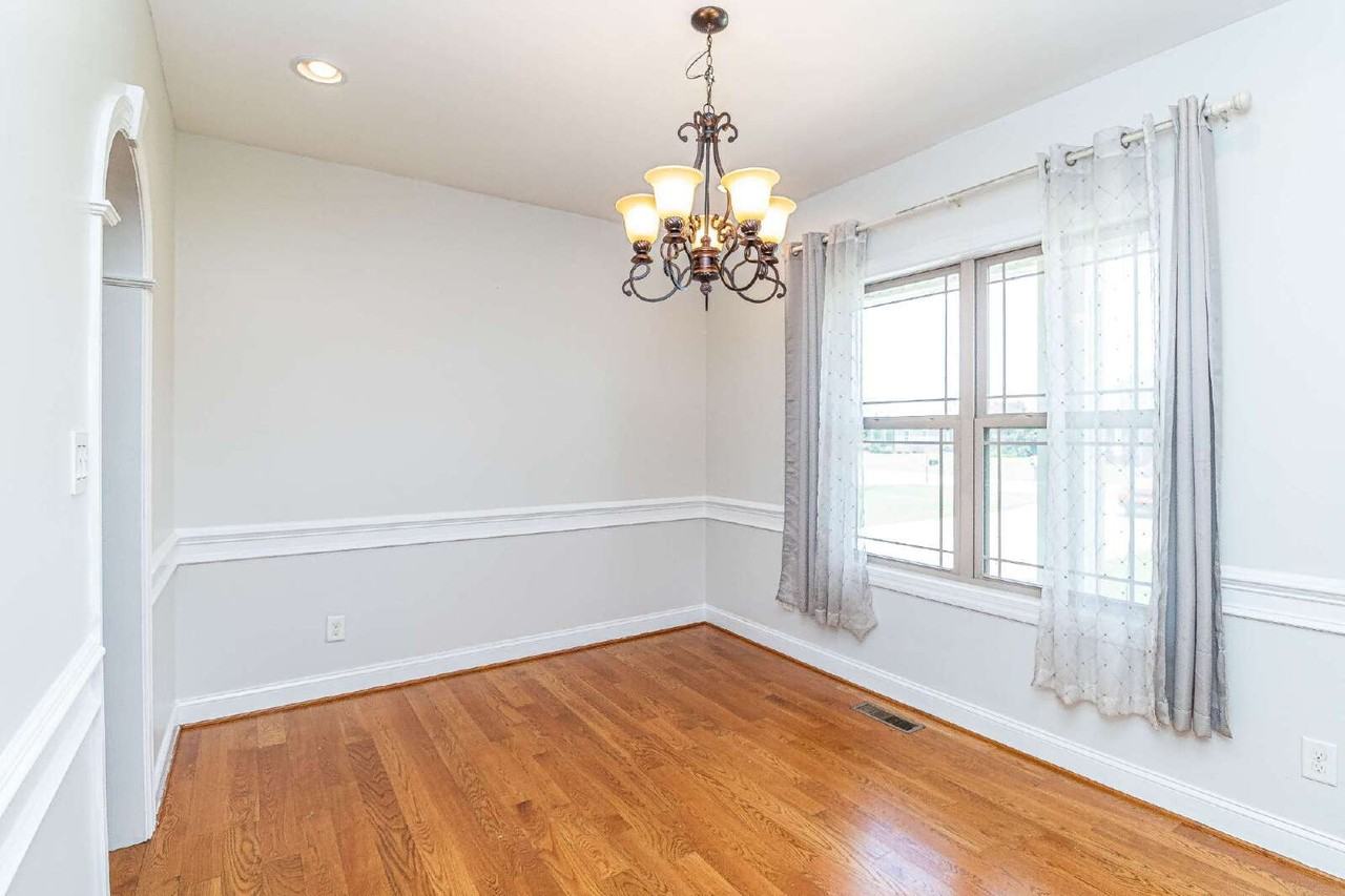 303 Glenn Laurel Dr - Photo 6 of 44