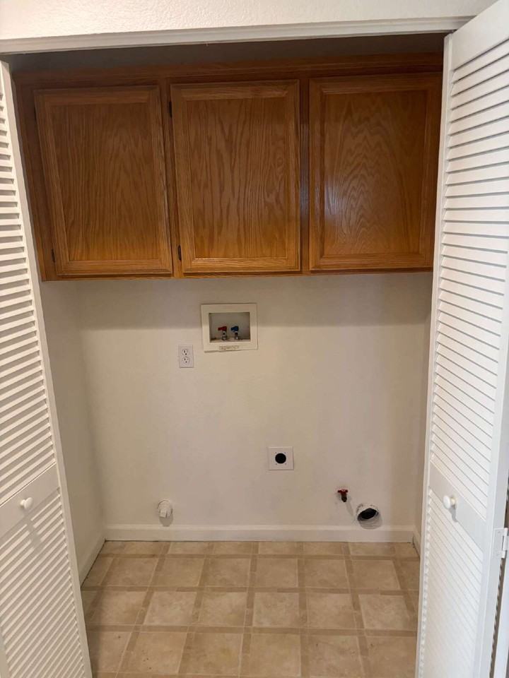 9829 Lucca Way - Photo 6 of 22