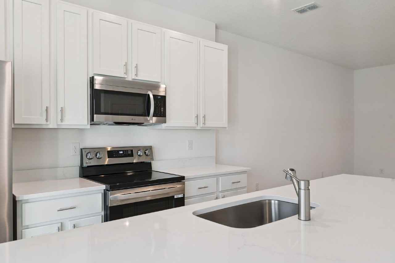 1108 Cypress Elm Dr - Photo 4 of 24