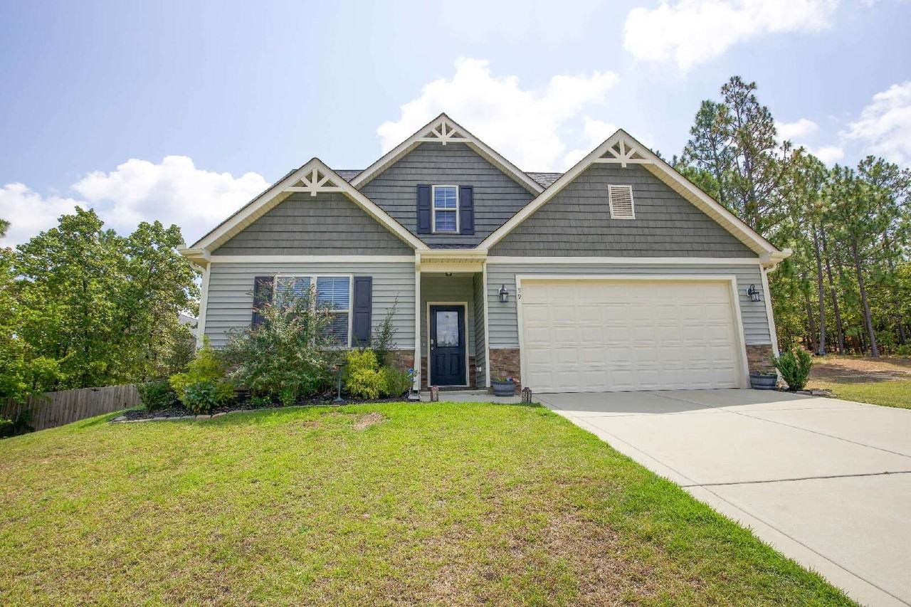 59 Cherry Hill Dr - Photo 4 of 36