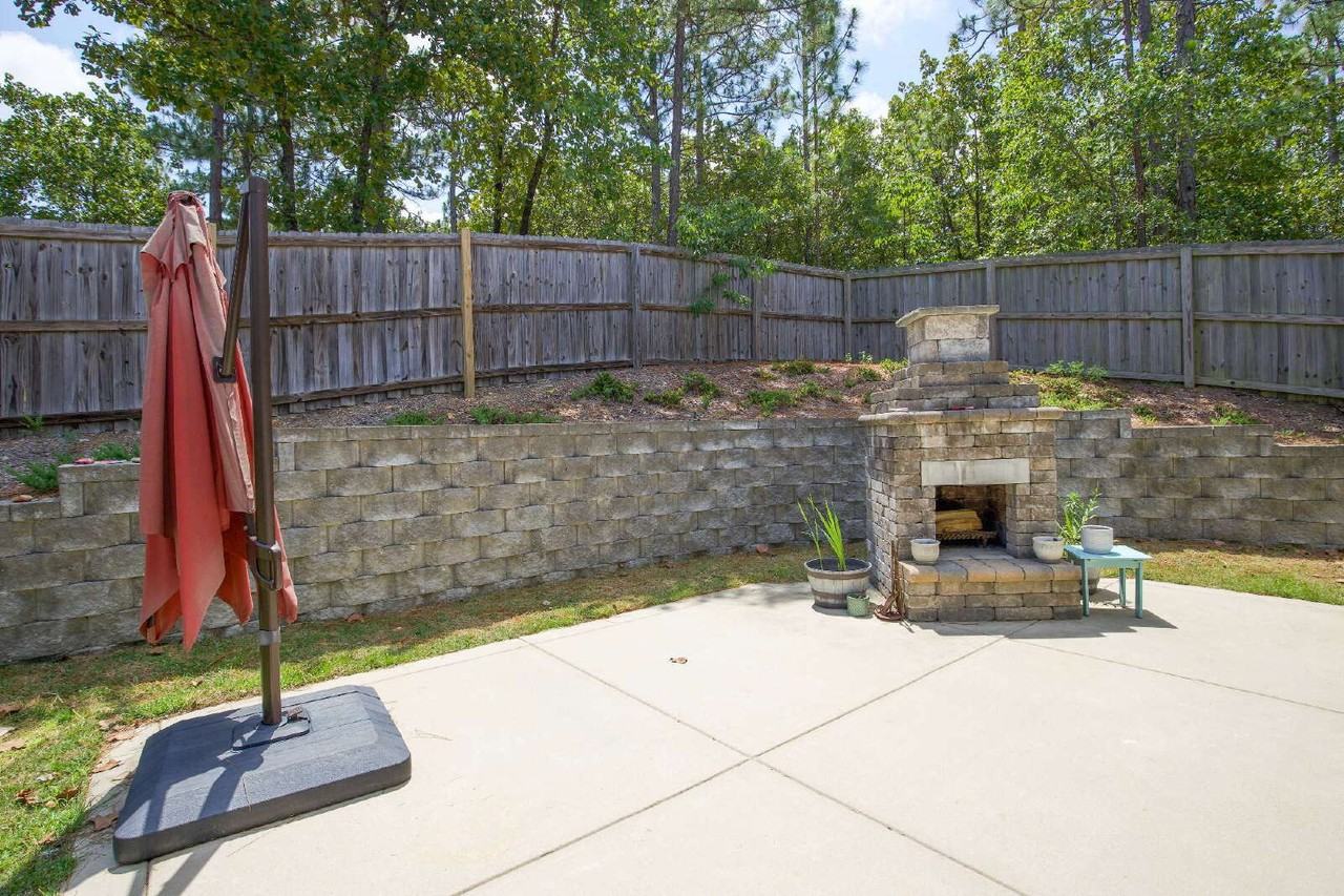 59 Cherry Hill Dr - Photo 5 of 36