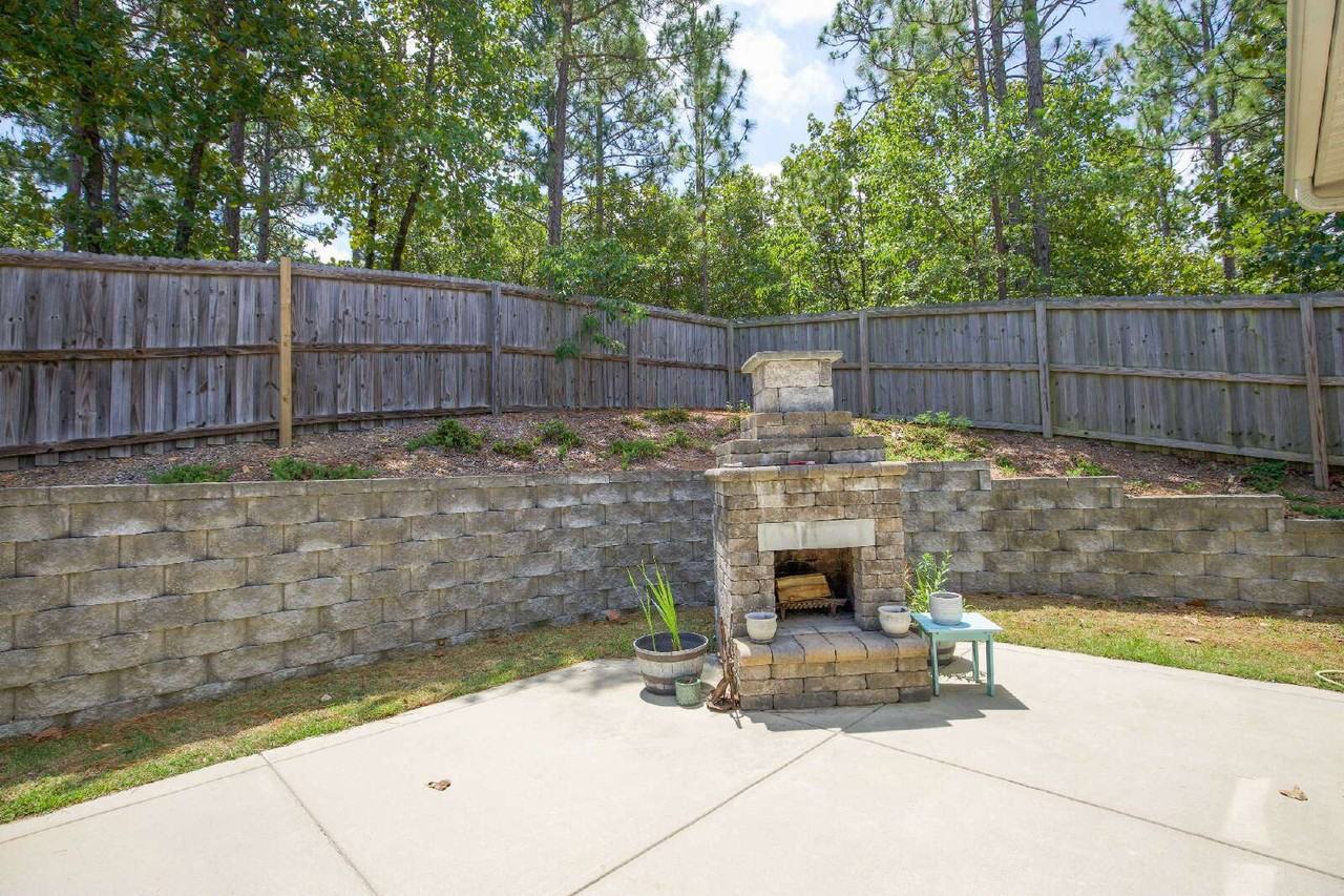 59 Cherry Hill Dr - Photo 6 of 36