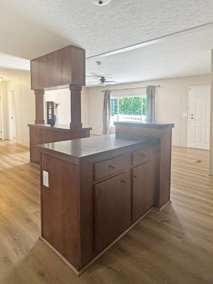 2496 Venture Dr - Photo 5 of 16