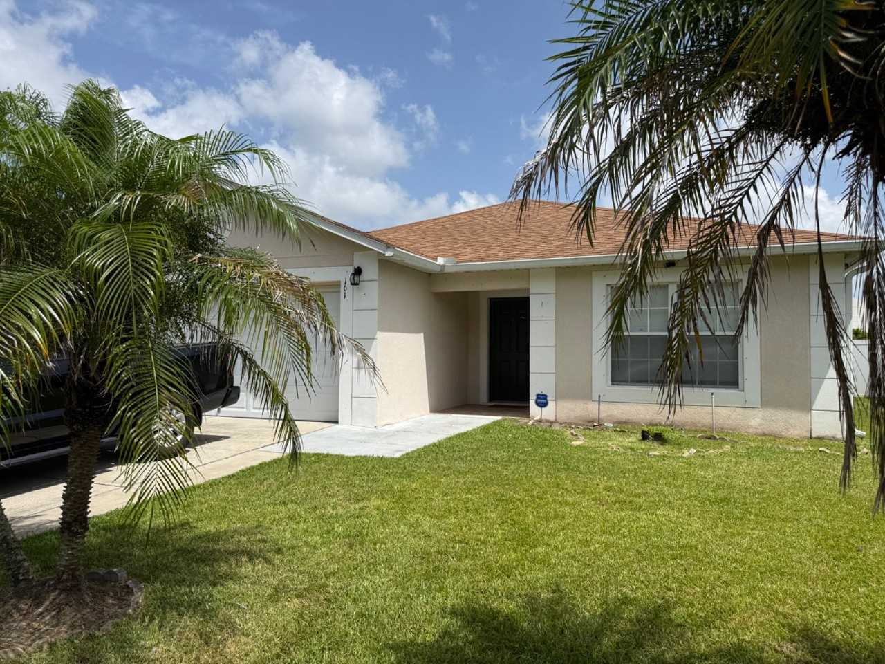 161 Windrose Dr - Photo 2 of 27