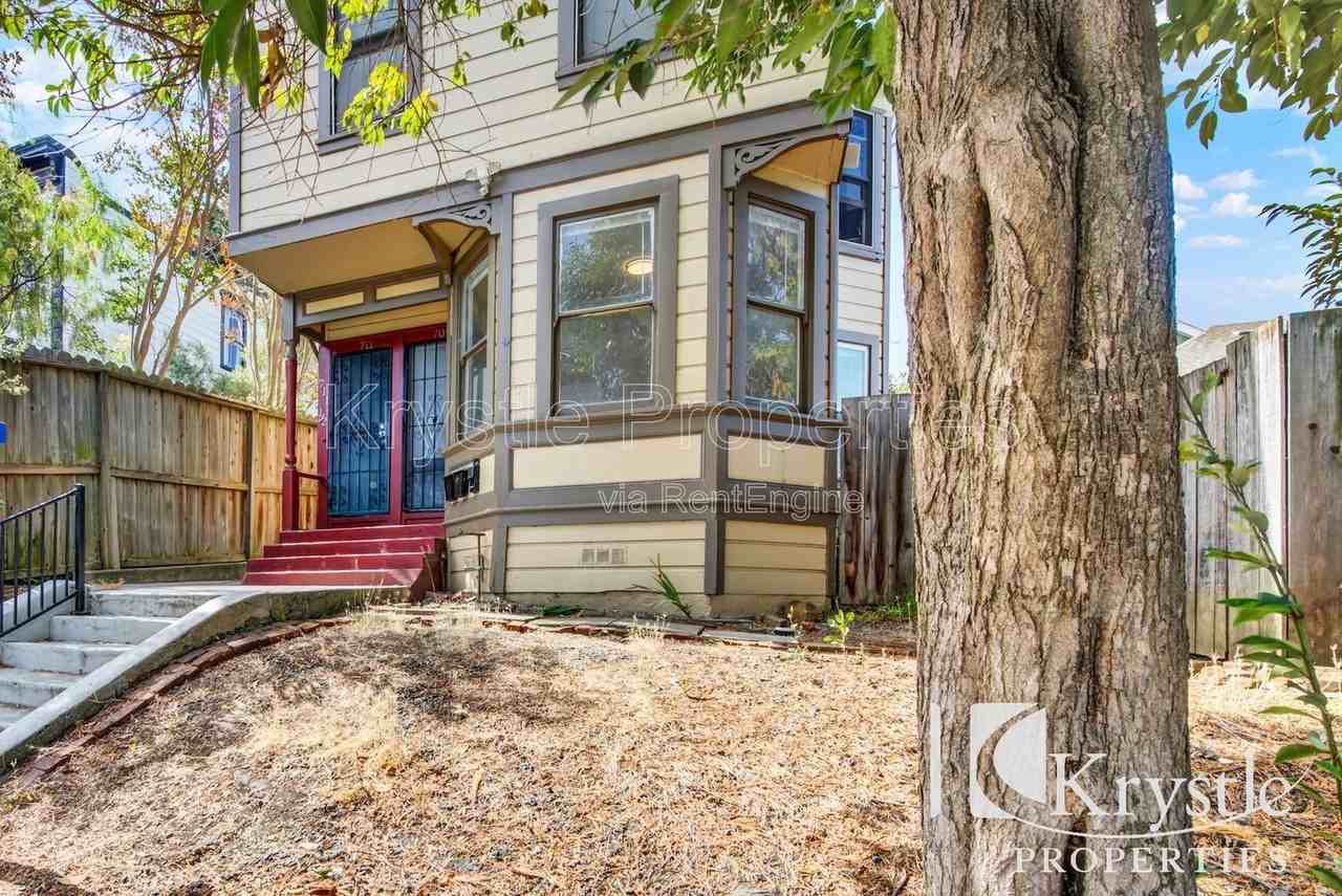 709 Carolina St - Photo 2 of 19