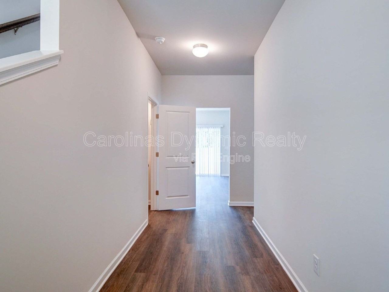 914 S Battleground Ave #4 - Photo 3 of 27