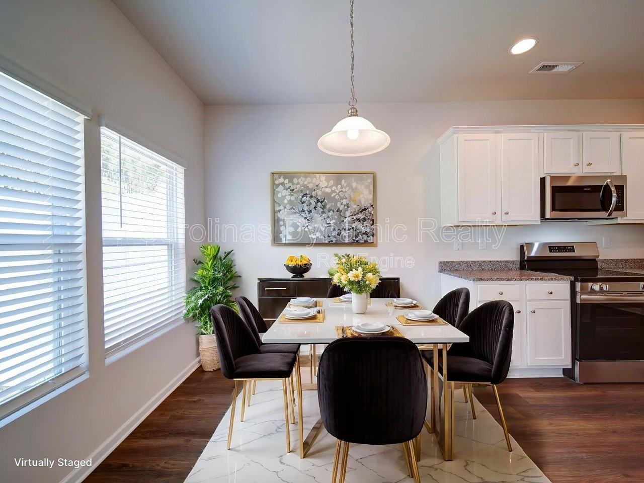 914 S Battleground Ave #4 - Photo 5 of 27