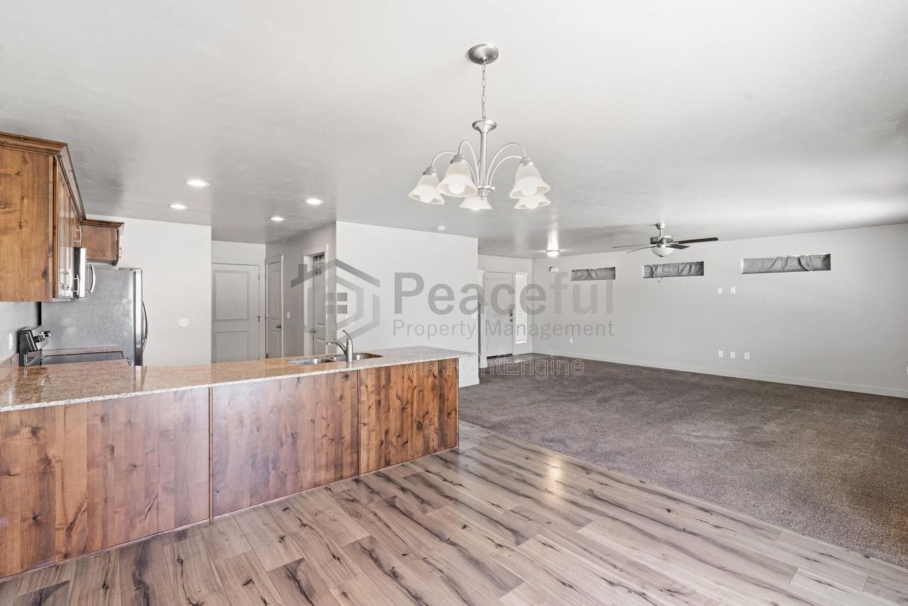 1738 West 1210 South Street #1 - Photo 4 of 16