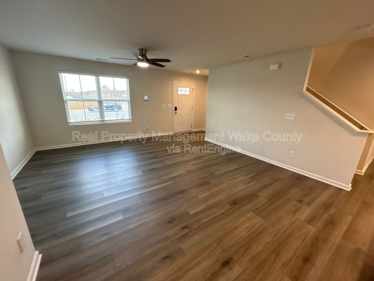 262 Hunting Wood Dr - Photo 5 of 41