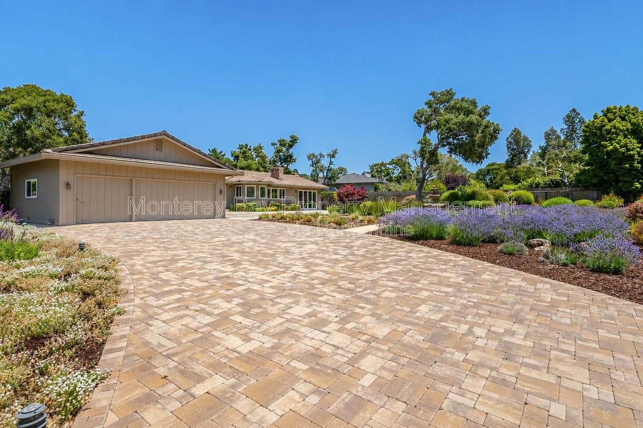 10160 Sun Star Rd - Photo 6 of 50