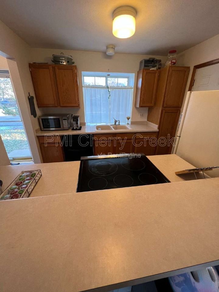 5615 S Malta St - Photo 6 of 50