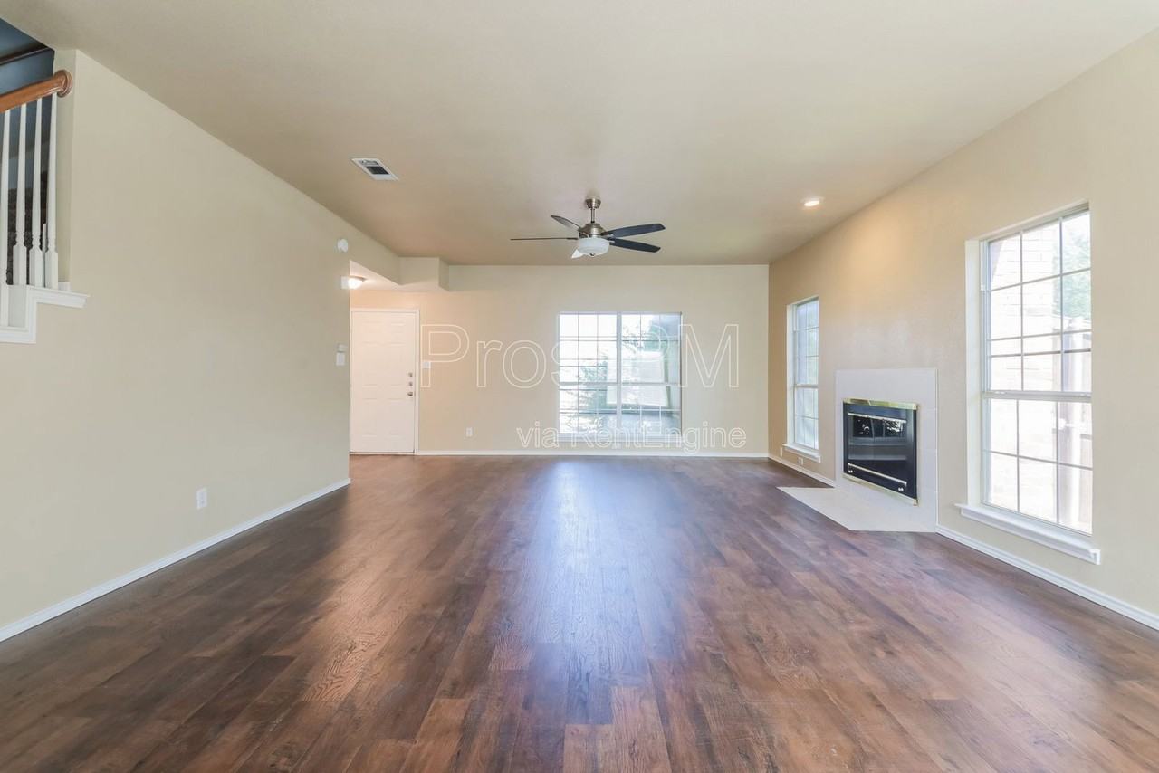 4108 Creekmeadow Dr - Photo 7 of 21