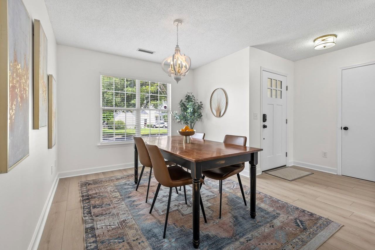 137 Sea Cotton Cir - Photo 3 of 37
