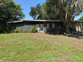 1227 Country Club Dr - Photo 1 of 1